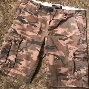 Cargo camouflage shorts